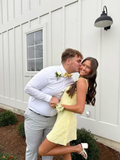 Shiny A Line Spaghetti Straps Pastel Yellow Sequin Short Homecoming Dress 18th Birthday Outfits HZ1024